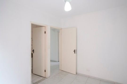 Suíte de apartamento para alugar com 2 quartos, 70m² em Santa Maria, São Caetano do Sul