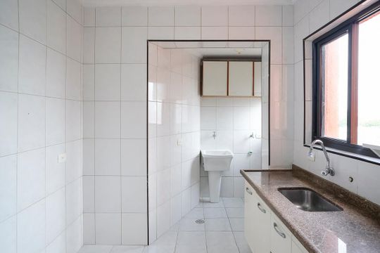 Cozinha de apartamento para alugar com 2 quartos, 70m² em Santa Maria, São Caetano do Sul