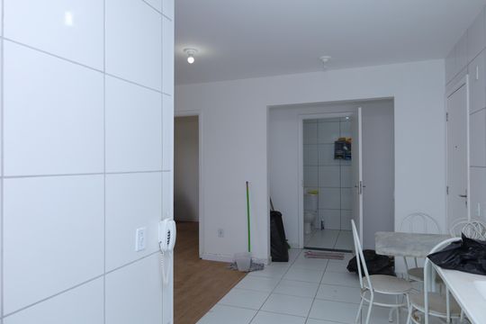 Cozinha de apartamento para alugar com 2 quartos, 46m² em Jardim Camargo Novo, São Paulo