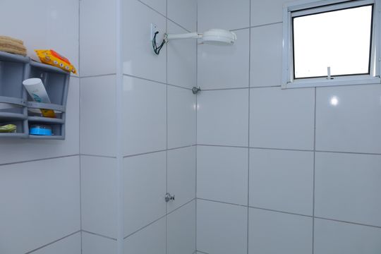 Banheiro de apartamento para alugar com 2 quartos, 46m² em Jardim Camargo Novo, São Paulo