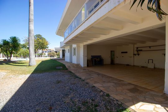 Casa para alugar com 6 quartos, 600m² em Q 24, Brasília