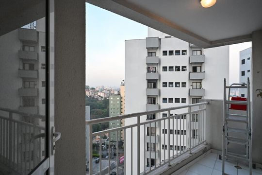Varanda de apartamento para alugar com 2 quartos, 52m² em Jardim Monte Alegre, Taboão da Serra