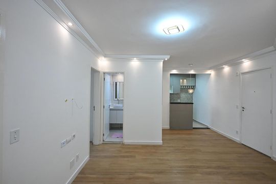 Apartamento para alugar com 2 quartos, 52m² em Jardim Monte Alegre, Taboão da Serra