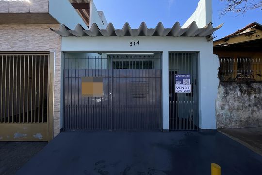 Fachada+Placa de casa à venda com 1 quarto, 125m² em Vila Jacuí, São Paulo