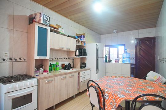 Cozinha de casa à venda com 2 quartos, 100m² em Campina, São Leopoldo