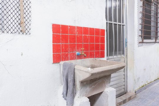 Área de Serviço de casa para alugar com 1 quarto, 15m² em Vila Gilda, São Paulo