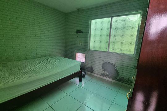 Quarto de casa à venda com 5 quartos, 200m² em Campo Grande, Rio de Janeiro