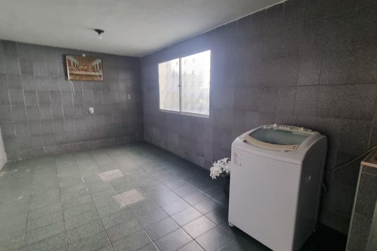 Área de serviço de casa à venda com 5 quartos, 200m² em Campo Grande, Rio de Janeiro