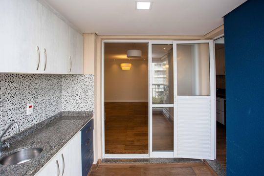 Varanda gourmet de apartamento à venda com 3 quartos, 80m² em Centro, Diadema