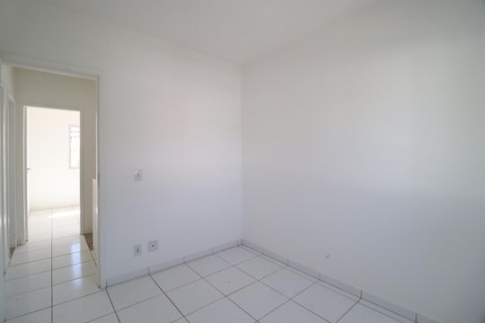 Quarto 2 de casa de condomínio para alugar com 3 quartos, 95m² em Morada da Colina, Uberlândia