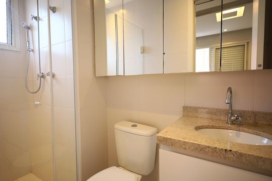 Banheiro da Suíte 1 de apartamento à venda com 2 quartos, 77m² em Centro, Osasco