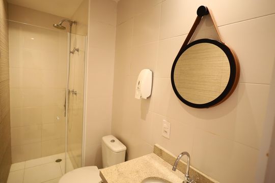 Banheiro 2 de apartamento à venda com 2 quartos, 77m² em Centro, Osasco