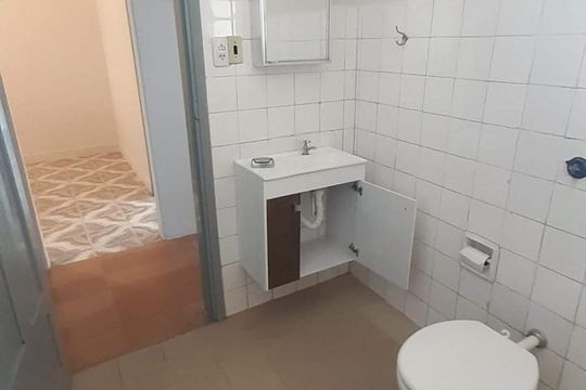 Banheiro 1 de casa à venda com 2 quartos, 115m² em Vila Iza, Campinas