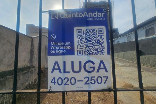 Fachada - plaquinha de casa para alugar com 2 quartos, 120m² em Vila Esperança, São Paulo