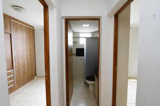 Corredor de apartamento para alugar com 2 quartos, 45m² em Madre Gertrudes, Belo Horizonte