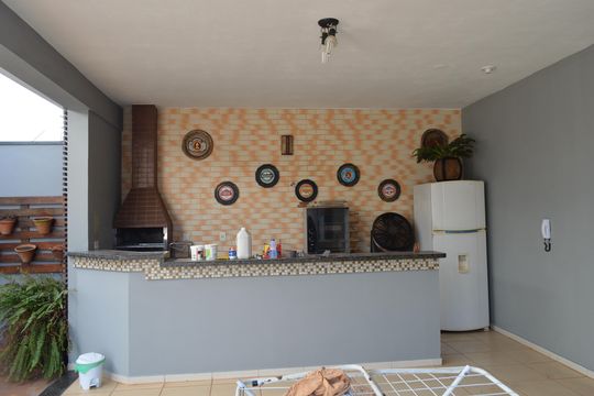 Churrasqueira de casa para alugar com 3 quartos, 260m² em Ribeirânia, Ribeirão Preto
