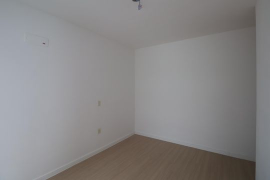Quarto 2 de apartamento para alugar com 2 quartos, 63m² em Igara, Canoas