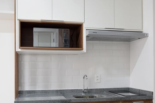 Sala/Cozinha Integrados de apartamento para alugar com 1 quarto, 25m² em Pinheiros, São Paulo