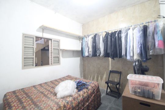 Quarto 2 / casa 2 de casa à venda com 6 quartos, 125m² em Vila Natal, São Paulo