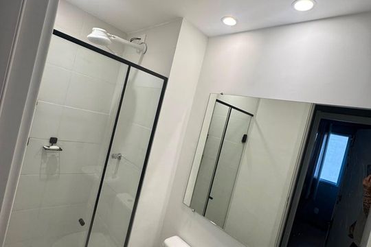 Banheiro de apartamento à venda com 2 quartos, 35m² em Socorro, São Paulo