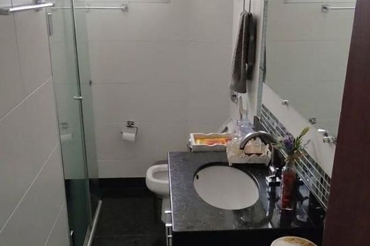 Banheiro de apartamento para alugar com 3 quartos, 150m² em Gutierrez, Belo Horizonte