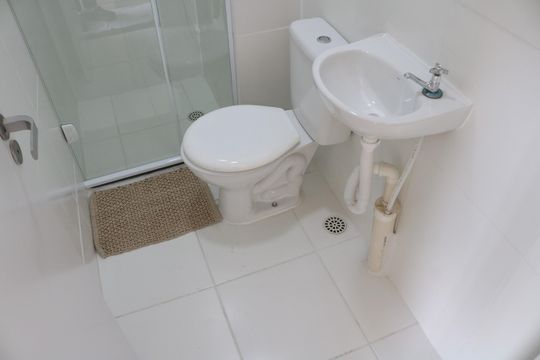 Banheiro de apartamento para alugar com 2 quartos, 33m² em Vila Leopoldina, São Paulo