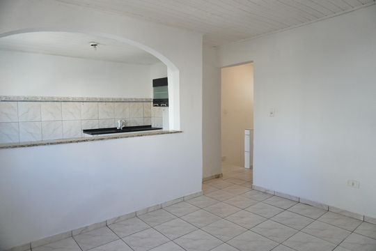 Casa para alugar com 2 quartos, 100m² em Conjunto Residencial José Bonifácio, São Paulo