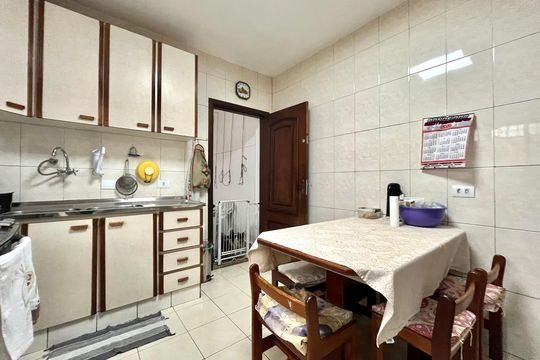 Cozinha de casa à venda com 5 quartos, 160m² em Vila Campestre, São Paulo