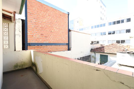 Varanda  de casa à venda com 4 quartos, 240m² em Barra Funda, São Paulo