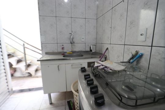 Cozinha de casa para alugar com 2 quartos, 55m² em Aricanduva, São Paulo
