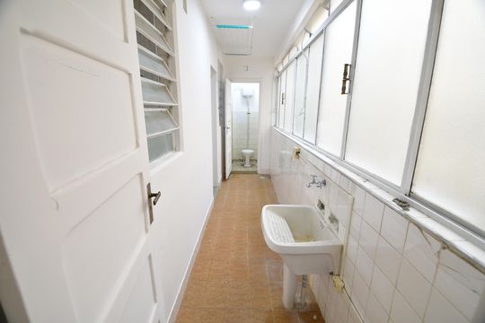 Área de Serviço de apartamento à venda com 3 quartos, 144m² em Centro, Campinas