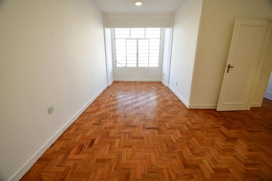 Sala de apartamento à venda com 3 quartos, 144m² em Centro, Campinas
