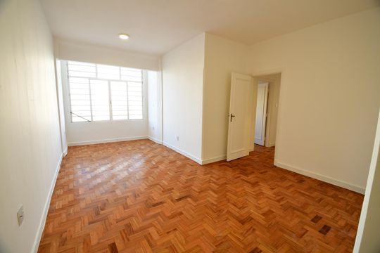 Sala de apartamento à venda com 3 quartos, 144m² em Centro, Campinas