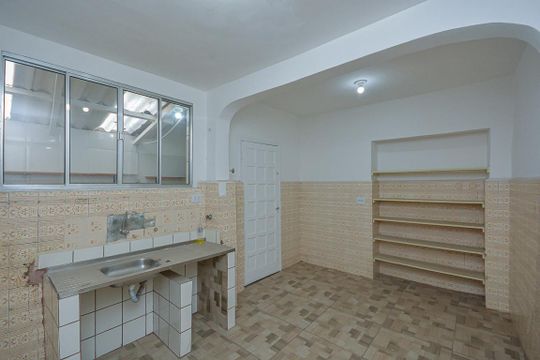 Cozinha de casa para alugar com 2 quartos, 60m² em Socorro, São Paulo