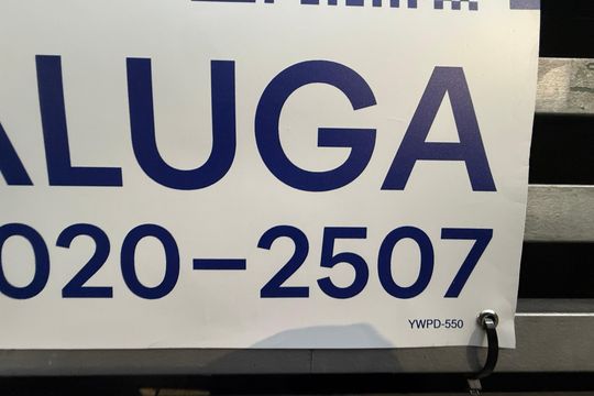 Placa  de casa para alugar com 1 quarto, 30m² em Campo Belo, São Paulo