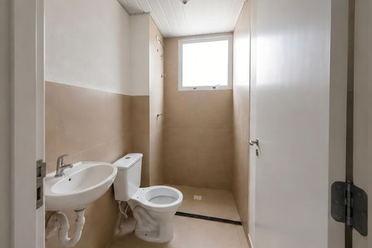 Banheiro de casa de condomínio para alugar com 2 quartos, 65m² em mato dentro, Indaiatuba