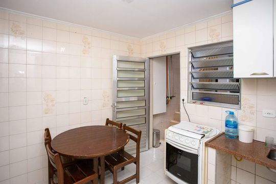 Cozinha de casa à venda com 4 quartos, 105m² em Vila Clara, São Paulo