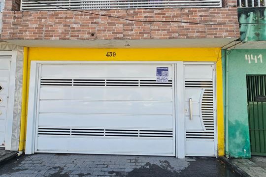 Casa para alugar com 1 quarto, 36m² em Jardim Zelia , Itaquaquecetuba
