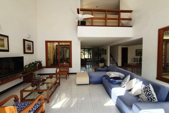 Sala de casa à venda com 5 quartos, 538m² em Recreio dos Bandeirantes, Rio de Janeiro