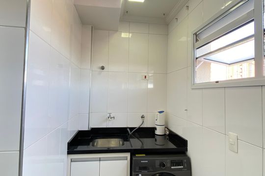 Área de serviço de apartamento à venda com 3 quartos, 75m² em Centro, Osasco