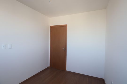 Quarto 1 de apartamento à venda com 2 quartos, 40m² em Fátima, Canoas