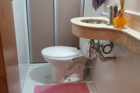 Banheiro de casa de condomínio à venda com 2 quartos, 85m² em Vila Nova Mazzei, São Paulo