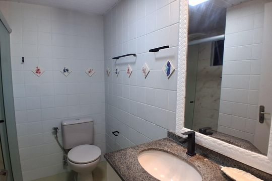 Apartamento para alugar com 3 quartos, 65m² em Pinheirinho, Curitiba