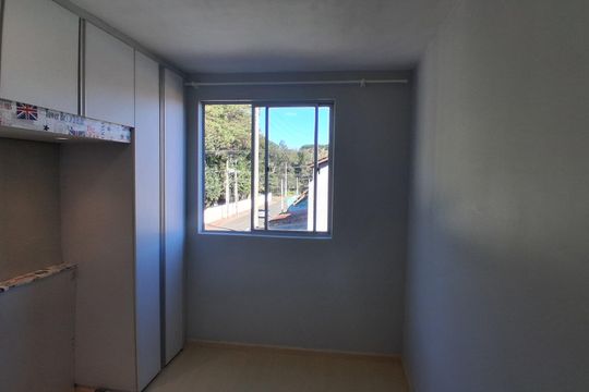 Apartamento para alugar com 3 quartos, 65m² em Pinheirinho, Curitiba