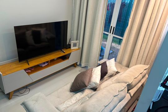 Sala de apartamento para alugar com 1 quarto, 57m² em Jardim Alvorada, Nova Iguaçu