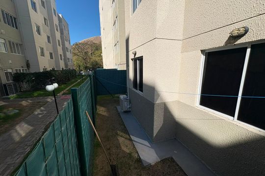 Área externa de apartamento para alugar com 1 quarto, 57m² em Jardim Alvorada, Nova Iguaçu