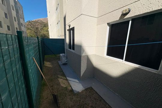 Área externa de apartamento para alugar com 1 quarto, 57m² em Jardim Alvorada, Nova Iguaçu