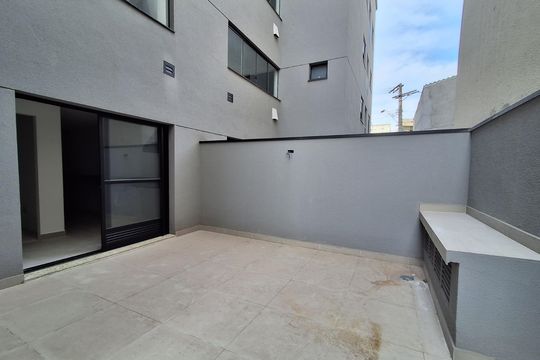 Quintal de apartamento à venda com 2 quartos, 55m² em Santa Paula, São Caetano do Sul
