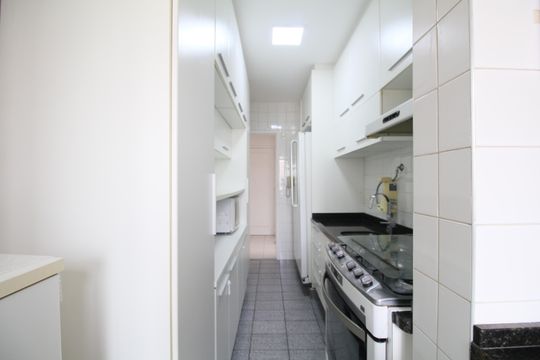 Cozinha - Armários de apartamento à venda com 3 quartos, 68m² em Vila Andrade, São Paulo