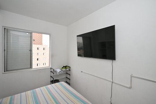 Quarto 1 de apartamento à venda com 2 quartos, 53m² em Jardim Umarizal, São Paulo